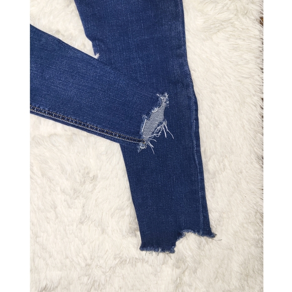 Harper Skinny Jeans - Picture 3 of 5